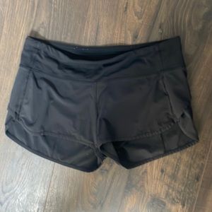 black 2.5” speed up shorts
